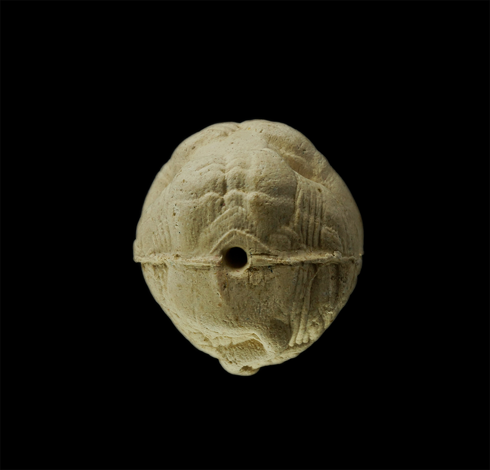 28Apr25 (6)dp.jpg - ลูกอมหนุมานครองโลก (เนื้อผงฝังโลหะ) หลวงปู่เกลี้ยง มนุญฺโญ (พระครูพิศิษฐชโลปการ) วัดเนินสุทธาวาส ชลบุรี จัดสร้างในปี 2545 หนุมานรุ่นนี้หลวงปู่เกลี้ยงไ [..] | https://kamulet.in.th